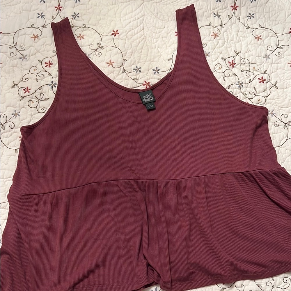 Women's Burgundy Sleeveless Top